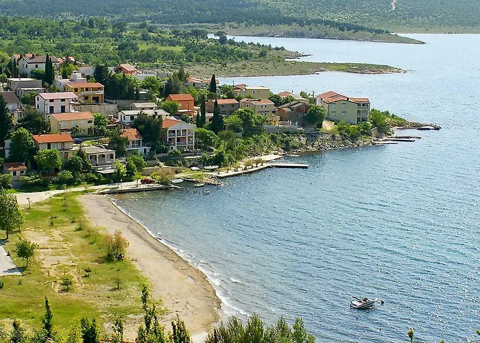 Anic-3 By Interhome Apartman Anic