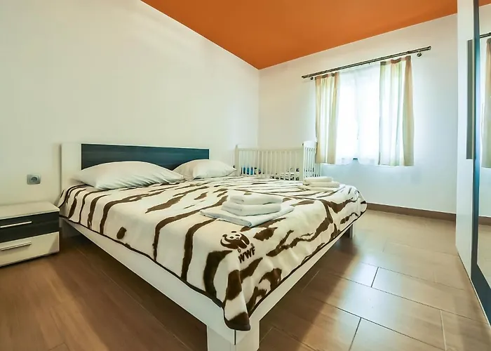 Apartman Anic-3 By Interhome